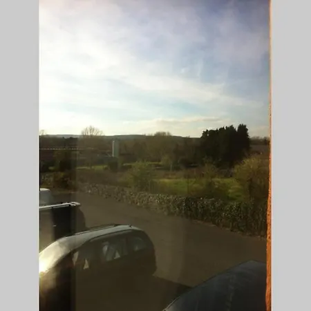 Camp Street Studio 4 Apartment *